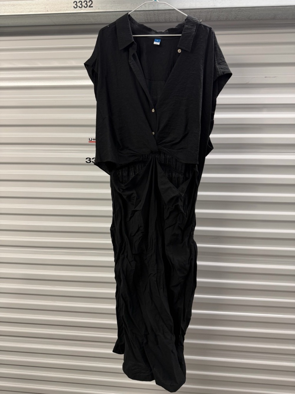 Old Navy Black Button-Up Collared Shirt